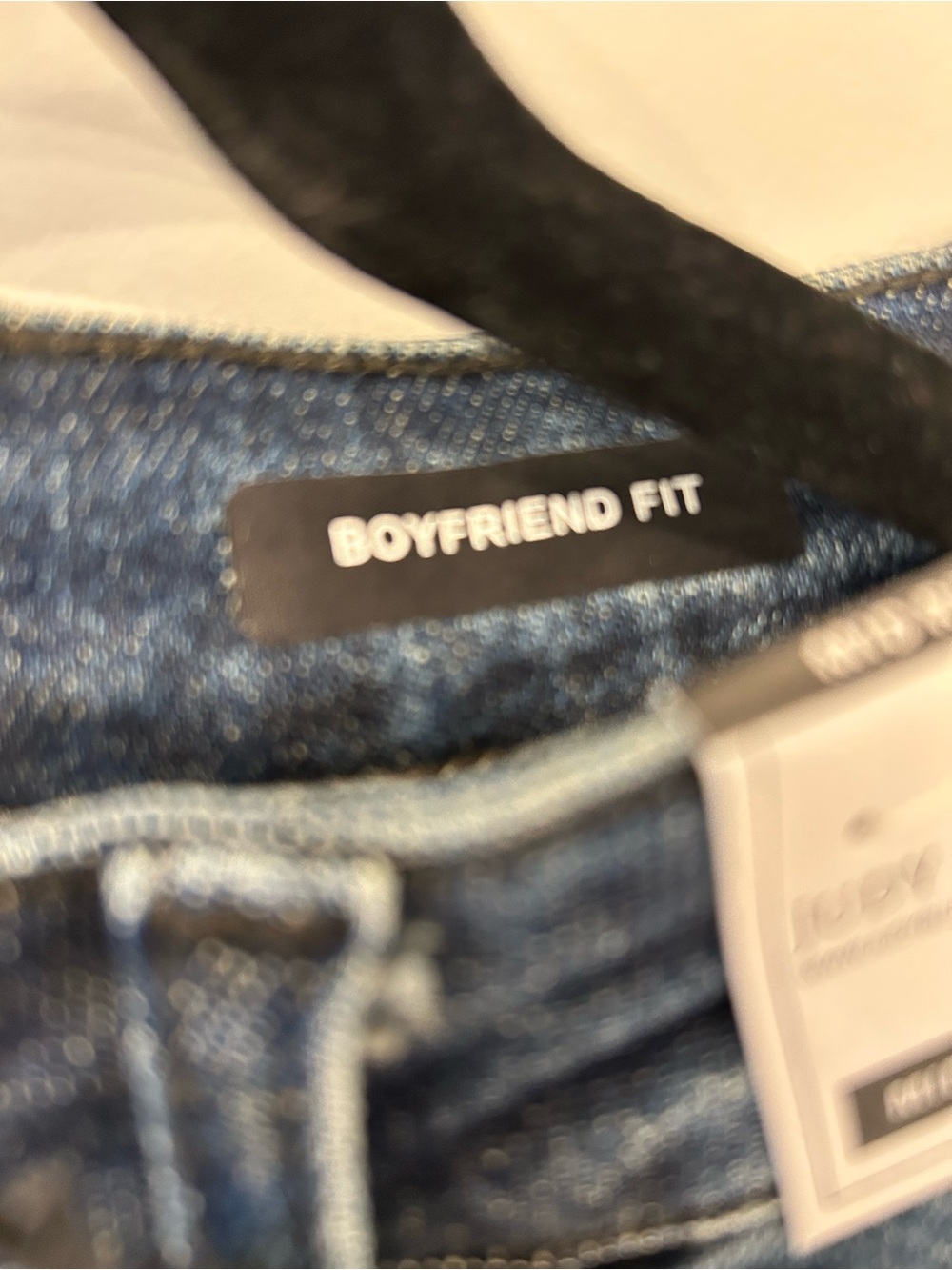 Judy Blue Dark Blue Distressed boyfriend fit jeans - Picture 4 of 6